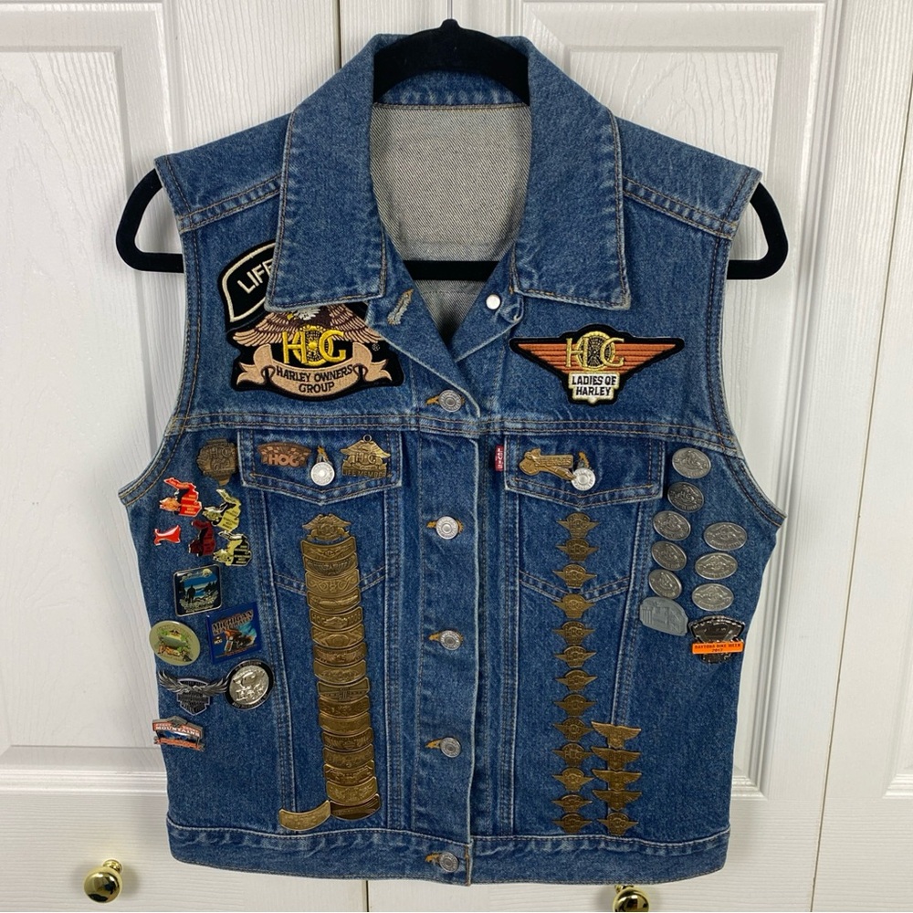 Harley Owner Group Pin And Patch Lot 60+ On Levis S Denim‎ Vest Ladies Of Harley